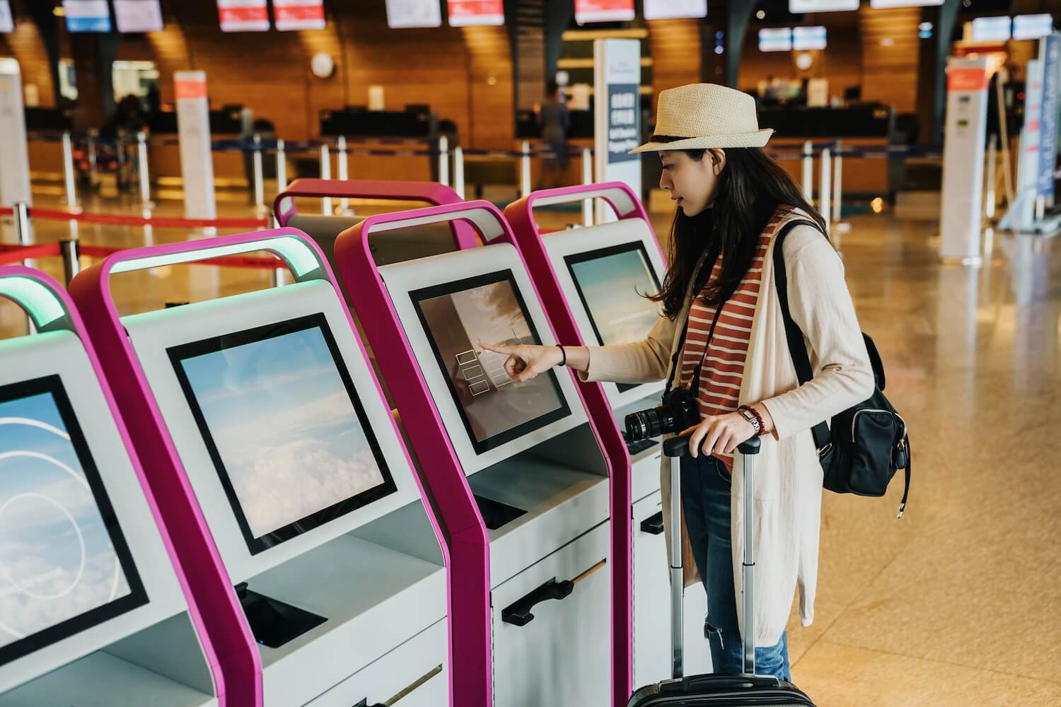 How to Select the Right Touchscreen Kiosk for Your Business Needs / Touch Screen Solutions